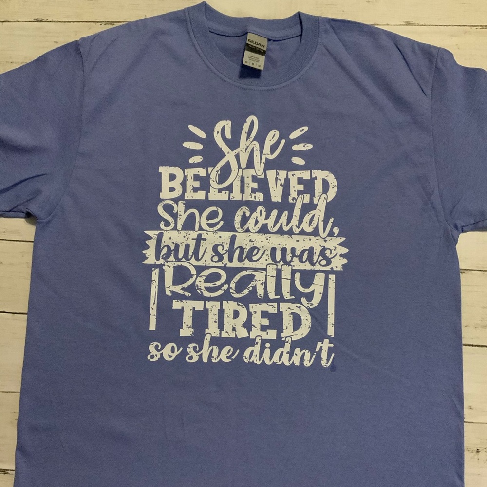 Gilden T-shirt, Bee Kind, Large, Blue, NWOT